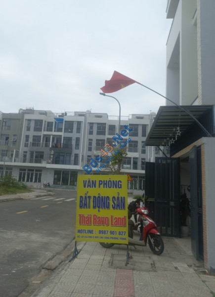 Chào Bán Nhà 3 Tầng MT ĐINH ĐỨC THIỆN-FULL nội thất ca cấp