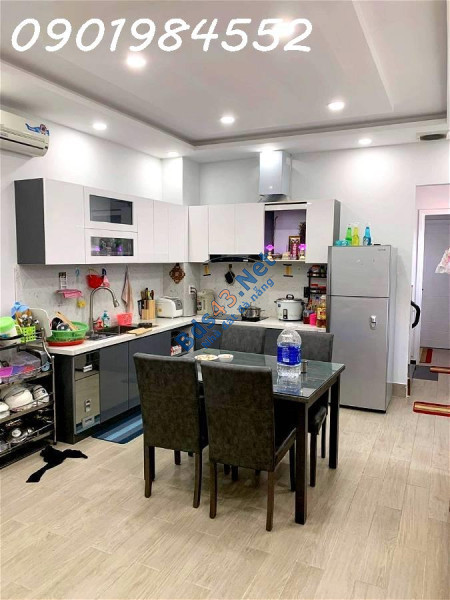 CHỦ an cư CANADA NHƯỢNG LẠI trước mặt HẢI CHÂU 4 TẦNG hoạt động SIÊU ĐỈNHVỊ TRÍ KINH DOANH SIÊU