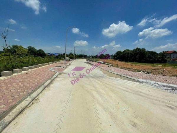 BÁN ĐẤT ĐẤU GIÁ TÂN TRUNG CHÙA, HIỀN NINH, SÓC SƠN, HÀ NỘI CHỈ NHỈNH 1.6 TỈ