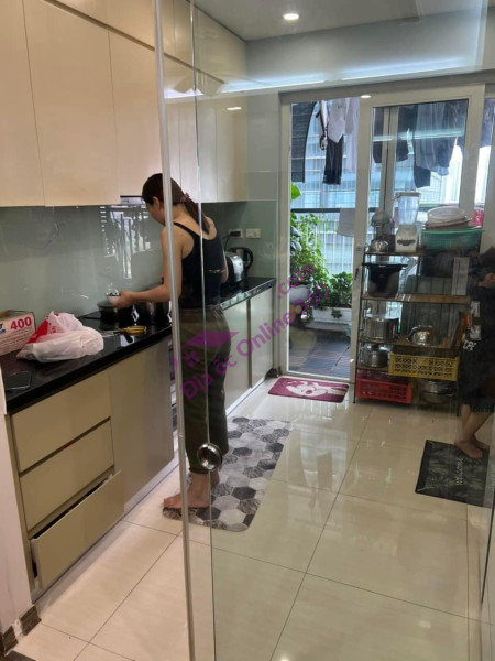 ⚜️ Mặt phố VIP Trần Quốc Toản, Hoàn Kiếm, 135m2 4T MT 5.6m, Cực hiếm, Giá