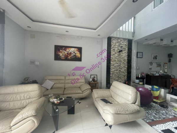 [11,X TỶ] BÁN BIỆT THỰ 9X20M, KDC PHONG PHÚ 5 BÌNH CHÁNH