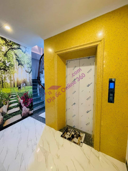 Bán nhà mặt phố Giang Văn Minh, trung tâm Ba Đình, kinh doanh khủng, 60m,