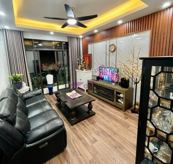 SIÊU PHẨM - PHỐ PHÙNG KHOANG - 42Mx5TẦNG - Ô TÔ GẦN, KINH DOANH 4,5 TỶ