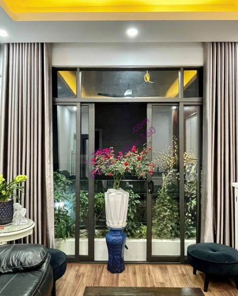 SIÊU PHẨM - PHỐ PHÙNG KHOANG - 42Mx5TẦNG - Ô TÔ GẦN, KINH DOANH 4,5 TỶ