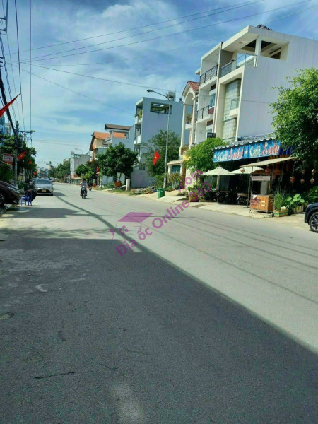 CHO THUÊ MT SO 7 TEN LUA BINH TAN 200M THICH HOP CF NHA HANG GIA CHI 40 TR