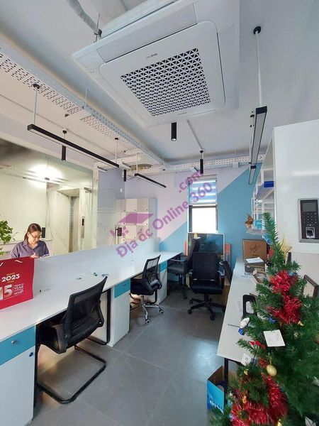 BÁN NHÀ NGÕ ÂU CƠ TRONG ĐÊ 49M2, 5 TẦNG DÂN XÂY THIẾT KẾ ĐẸP VỀ Ở NGAY