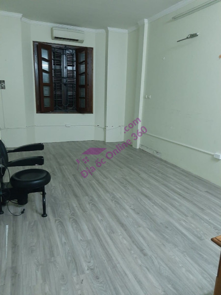BÁN NHÀ NGÕ PHỐ HÀO NAM ĐỐNG ĐA HN. NHÀ ĐẸP Ở LUÔN. GẦN PHỐ .27M2 4 TẦNG