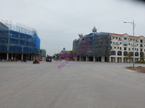 Bán gấp đất đẹp Trôi, 35m, lô góc ô tô, giá 1.89 tỷ