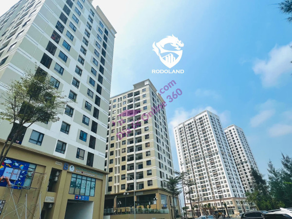 RẤT RẺ: FPT lô 2 mặt tiền 153.6m2 (9mx17.8m) giá 6.2 tỷ. Liên hệ: