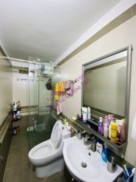 Cần cho thuê sàn thuê sàn và căn hộ kinh doanh tại các vị trí tại Thành