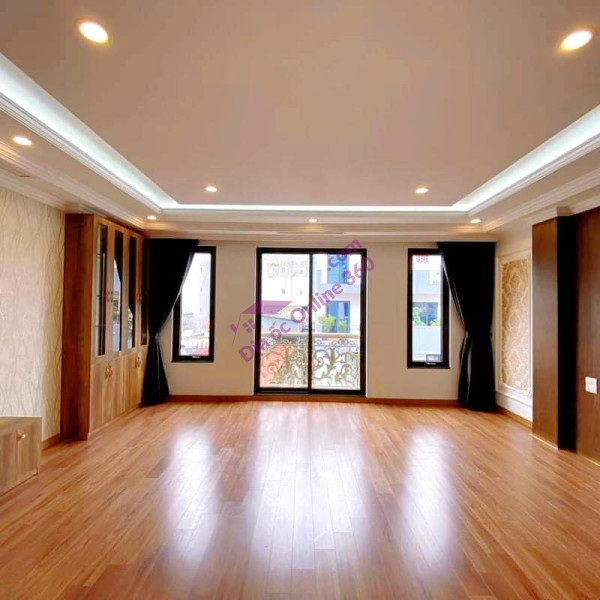 A tòa nhà phố Trần Khát Chân 100m2*7T, thang máy, 17 tỷ+, 22 phòng DT