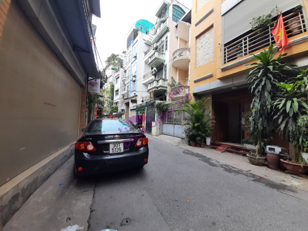 HIẾM BẠCH MAI, HAI BÀ TRƯNG, Ô TÔ, KINH DOANH, 40m, NHỈNH 4 TỶ 0901753139.