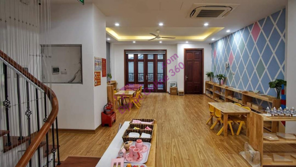 HẠ CHÀO 1 TỶ! NHỈNH 9 TỶ CÓ NGAY NHÀ 73M2 MẶT PHỐ NGUYỄN KHUYẾN, VỈA HÈ, Ô