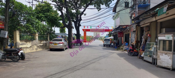 Bán nhà mặt phố Cổ Linh, 19 tỷ, 7 tầng thang máy, kinh doanh tốt
