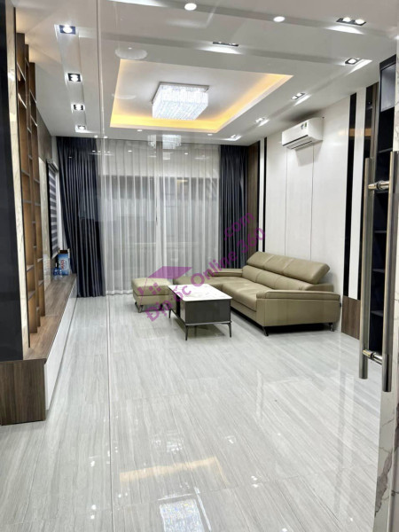 Bán tòa nhà 144m2 phố Nhật Chiêu, Tây Hồ 36 phòng View Hồ Dòng tiền 3