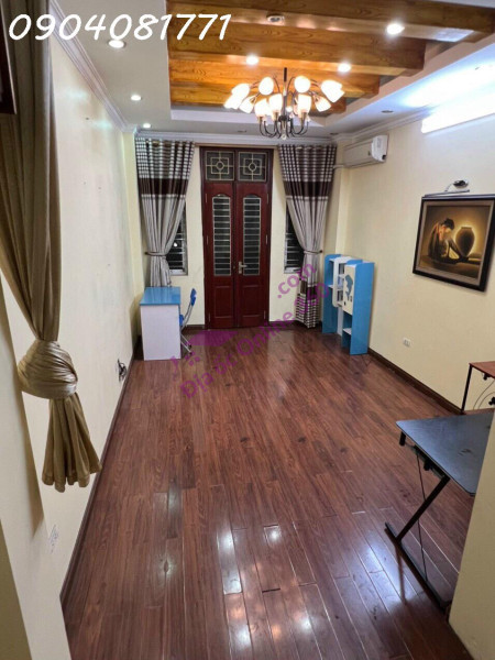 Cần bán gấp nhà mặt phố Mã Mây - Hoàn Kiếm