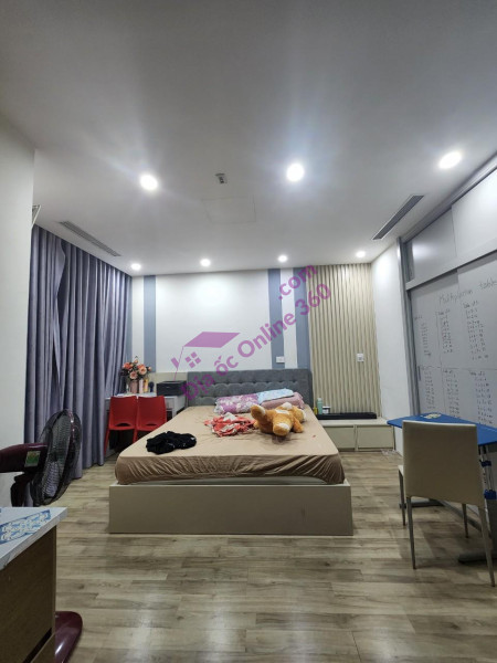 Bán nhanh căn hộ 2 PN, 80m2 tại Yên Hòa Codominium 259 Yên Hòa, 3,5 tỷ