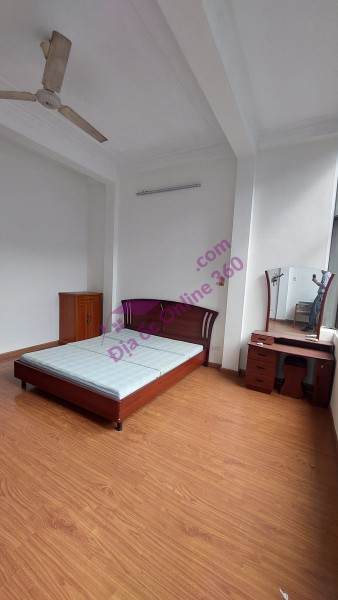⚜️ Bán Nhà Mặt Phố Lý Nam Đế, Hoàn Kiếm, 86m2 5T MT 5m, Chỉ 31.5 Tỷ ⚜️