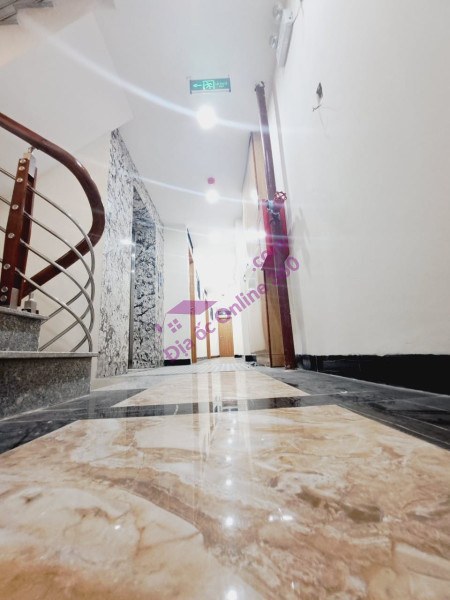 ⚜️ Bán Nhà Mặt Phố Lý Nam Đế, Hoàn Kiếm, 86m2 5T MT 5m, Chỉ 31.5 Tỷ ⚜️