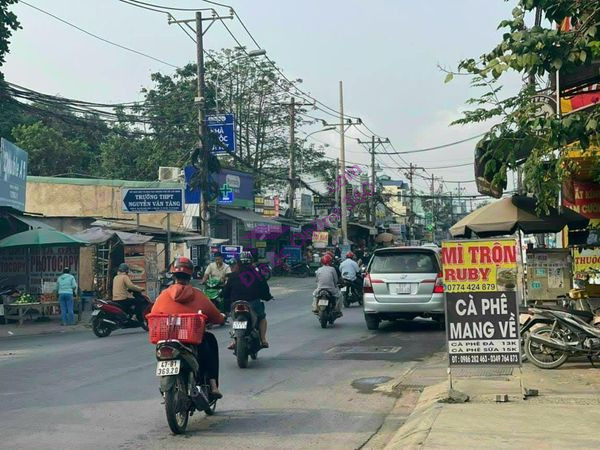 Bán đất Long Phước giá 2 tỷ, 50m,SHR,Long Phước 5 đường 8.LH 0933660119