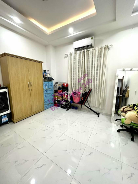 Bán nhà Mặt tiền đường Âu Cơ, 10X33. GIÁ 49TỶ TL