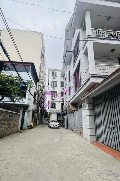 BÁN NHÀ VÕNG THỊ ,LÔ GÓC otô , THANG MÁY, view HỒ TÂY 82 M 6 TẦNG 12.0TỶ