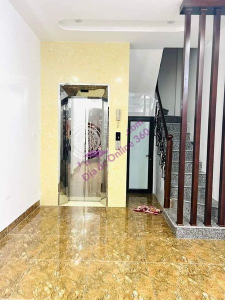 BÁN NHÀ VÕNG THỊ ,LÔ GÓC otô , THANG MÁY, view HỒ TÂY 82 M 6 TẦNG 12.0TỶ