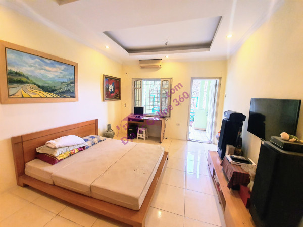 BÁN NHÀ VÕNG THỊ ,LÔ GÓC otô , THANG MÁY, view HỒ TÂY 82 M 6 TẦNG 12.0TỶ