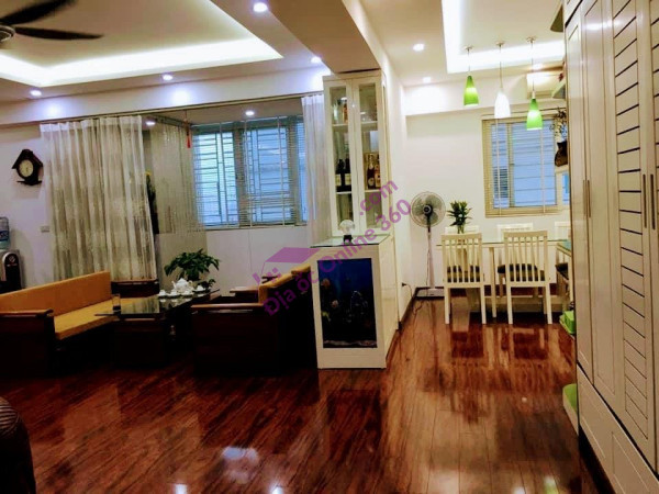Bán gấp, giảm 200 triệu nhà gần ngã tư Nguyễn Trãi - Nguyễn Xiển 60m2 nhà