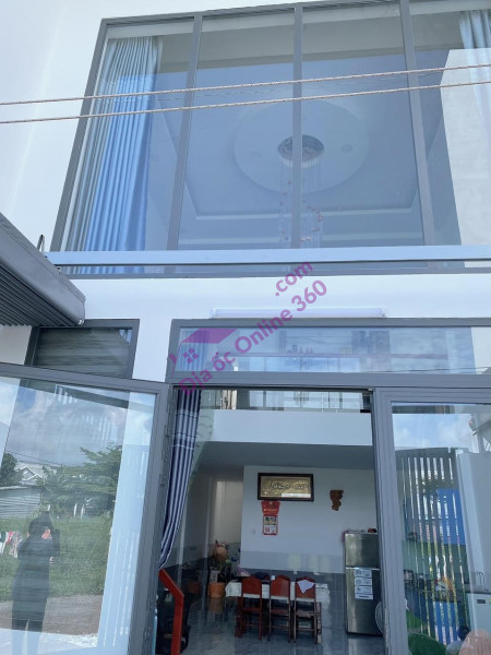 Cần bán nhà trệt lầu mới tại Khu đô thị mới Bạch Đằng Phường 8 TP Cà Mau