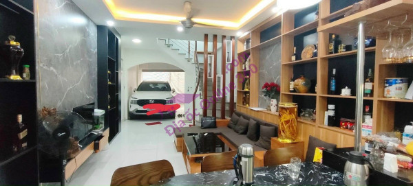 Bán chung cư mini Nguyễn trãi 45 mét 5 tầng 10 phòng khép kín giá 5tỉ15
