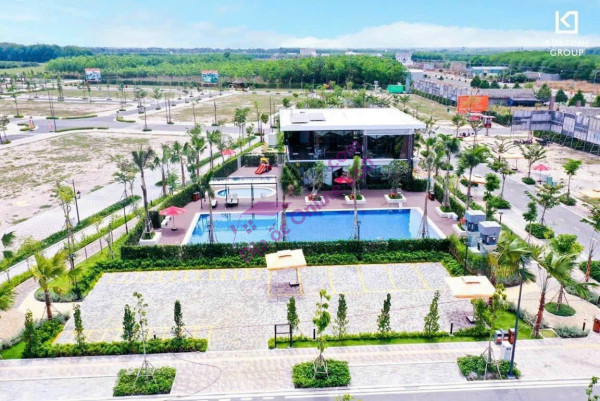 Nhà đẹp Nguyễn Chí Thanh, 2 mặt ngõ, oto, thông, 43m, 4T, 5.55 tỷ