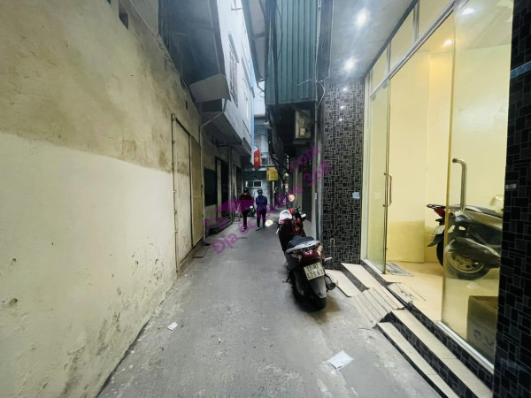 Bán nhà dòng tiền mặt phố Đại La, Diện tích 170 m 2 tầng 16 tỷ.