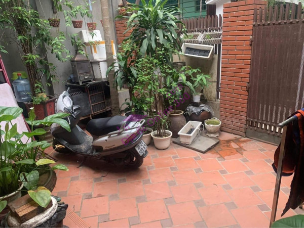 Bán nhà dòng tiền mặt phố Đại La, Diện tích 170 m 2 tầng 16 tỷ.