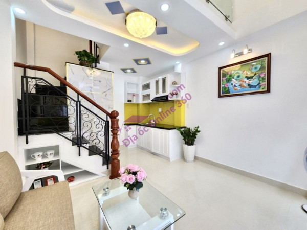 CHỦ NGỢP BÁN GẤP - NHÀ NGANG 4M - 4 TẦNG SIÊU ĐẸP, NỘI THẤT XỊN XÒ