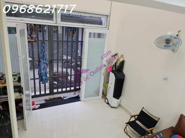 HẺM 5M HUỲNH VĂN BÁNH 5 TẦNG BTCT DIỆN TÍCH 46M2