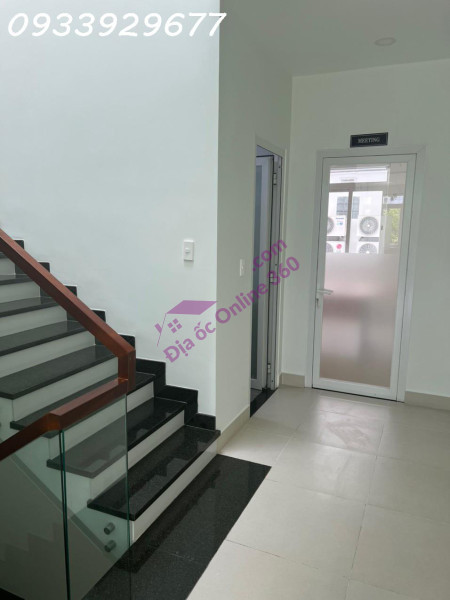 Bán nhà 3 tâng đẹp ,DT 6x10m Dương Bá Trạc ,Q8. Giá chỉ 6 tỷ 5.