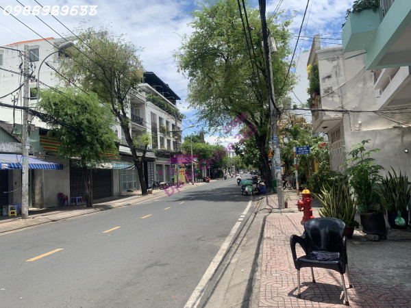 Bán nhà 3 tâng đẹp ,DT 6x10m Dương Bá Trạc ,Q8. Giá chỉ 6 tỷ 5.