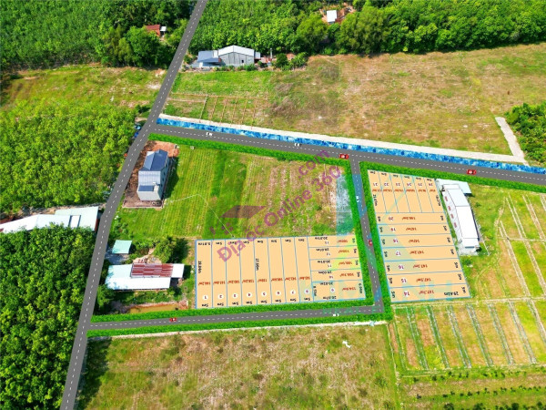 Cực SỐC :  Đất Nền 
Rộc B, Thạnh Đức, Gò Dầu, Tây Ninh Giá Chỉ 900tr