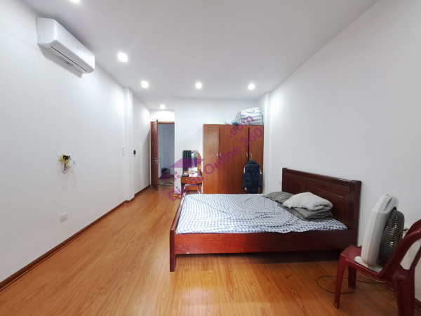 BÁN NHÀ KĐT VĂN QUÁN - Ô TÔ QUA NHÀ - KINH DOANH BẤT CHẤP, 35M2, 5TẦNG, 4MT