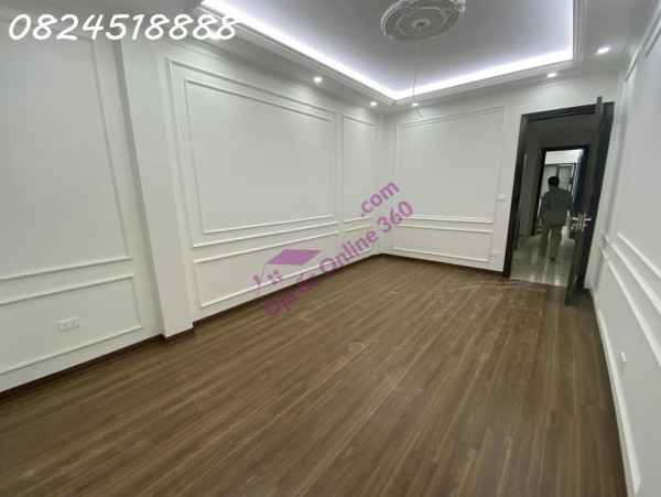 Siêu Phẩm Nghĩa Tân ô tô tránh, cách phố 5m,51,2 m 5t nhỉnh 12 tỷ. Kinh