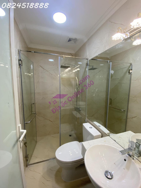 Siêu Phẩm Nghĩa Tân ô tô tránh, cách phố 5m,51,2 m 5t nhỉnh 12 tỷ. Kinh