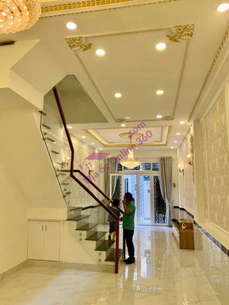 Bán nhà 3 tầng, HXH, Đường 49 Hiệp Bình Chánh, Diện tích 66m2, 4x156m nở