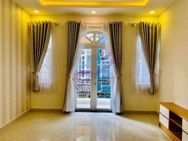 Bán nhà 3 tầng, HXH, Đường 49 Hiệp Bình Chánh, Diện tích 66m2, 4x156m nở