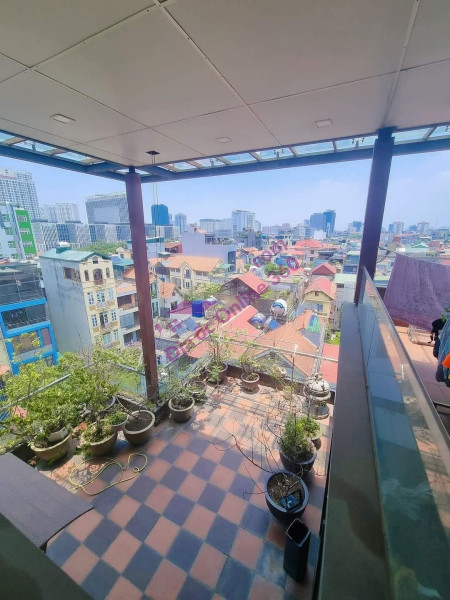 Bán nhà Thuỵ Khuê Tây Hồ: 190m2, 3 tầng, giá chỉ từ 40 tỷ Hotline O94 lO7