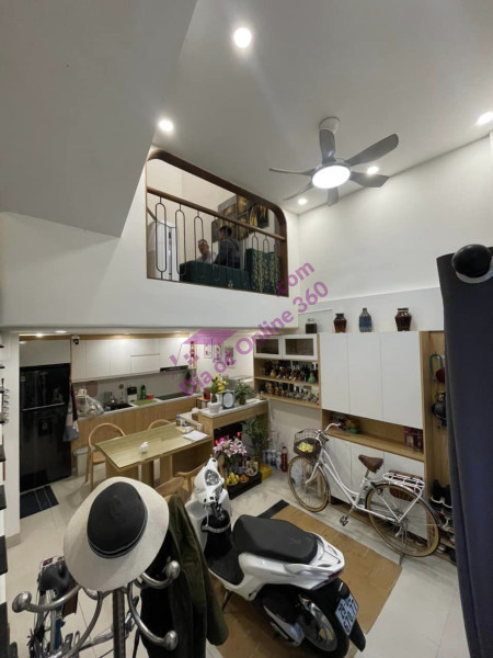 Bán nhà 99m2 phố Hồng Tiến, Long Biên Gara Ô tô 10 phòng Thang máy Giá