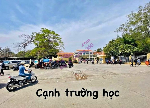 CẦN BÁN GẤP 3 LÔ ĐẤT THỔ CƯ 760M2, ĐỐI DIỆN KCN, SÁT CHỢ. GIÁ 420TR