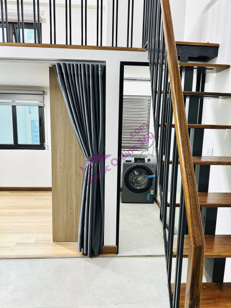 Bán nhà 5 tầng ngõ 4 Đặng Văn Ngữ Ô TÔ, S70 m, mặt tiền 6 m, giá 9,3 tỷ