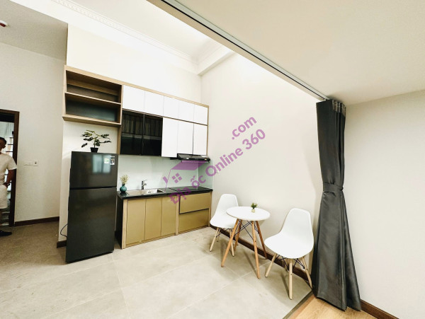 Bán nhà 5 tầng ngõ 4 Đặng Văn Ngữ Ô TÔ, S70 m, mặt tiền 6 m, giá 9,3 tỷ