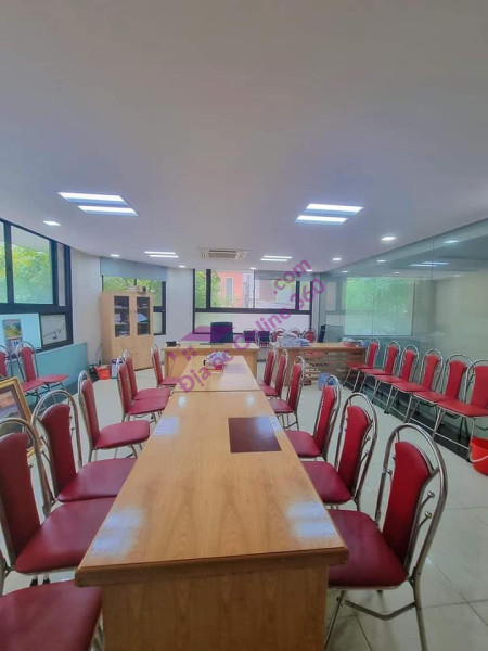 ( O94 lO7 l689. Mr Anh Đức ) BÁN BUILDING: Đẹp nhất Mai Dịch 97m, 9 tầng